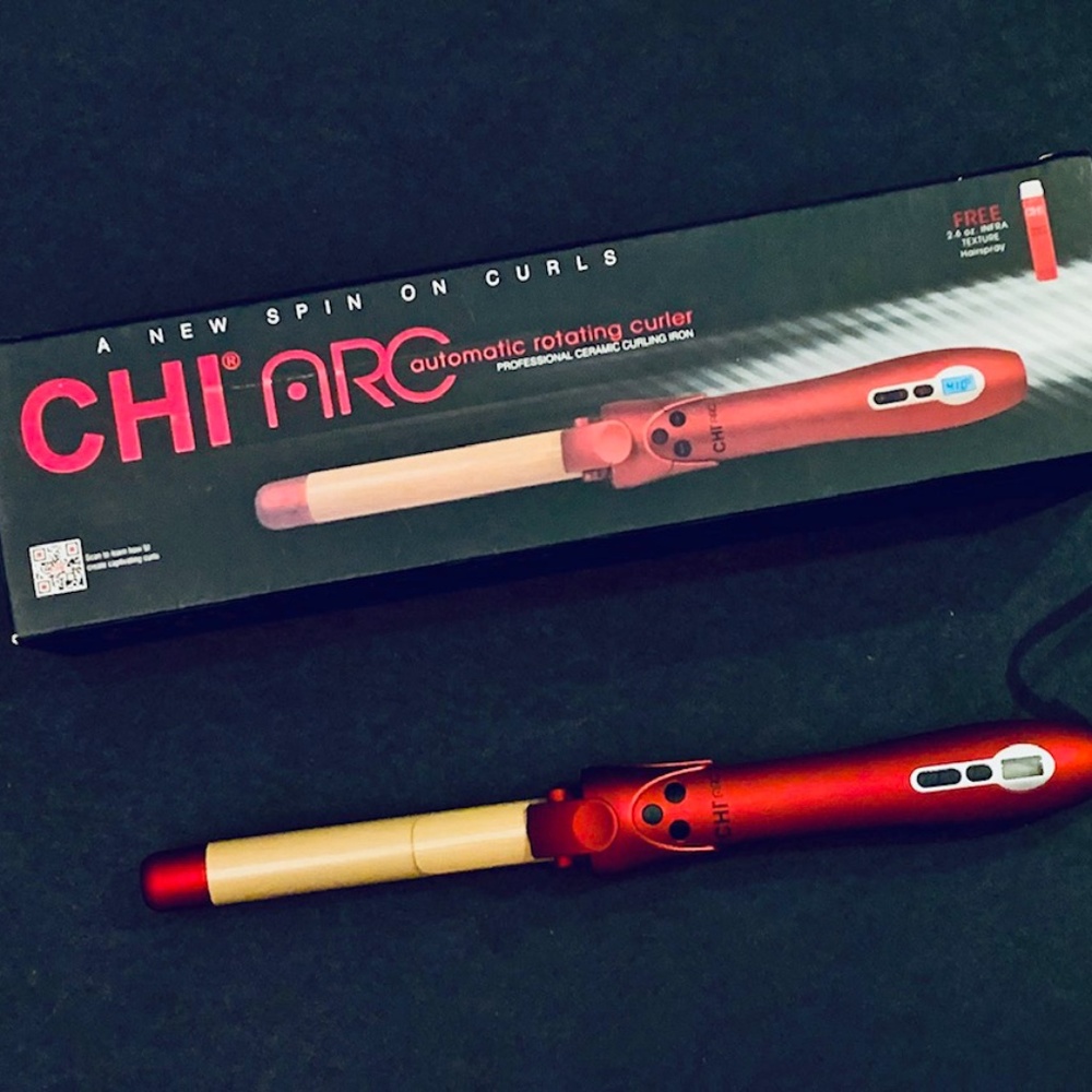 NEW PROFESSIONAL CHI ARC ROTATING CURLING IRON